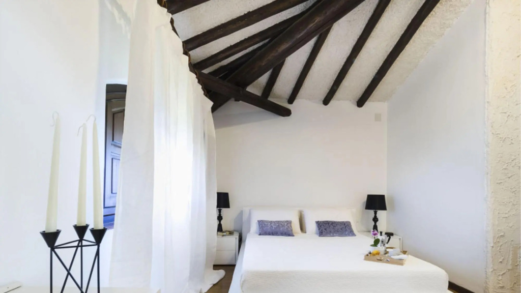 Exclusive seafront villa with private pool-VILLA LUNA BLU