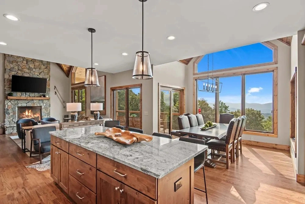 Grandview Pointe