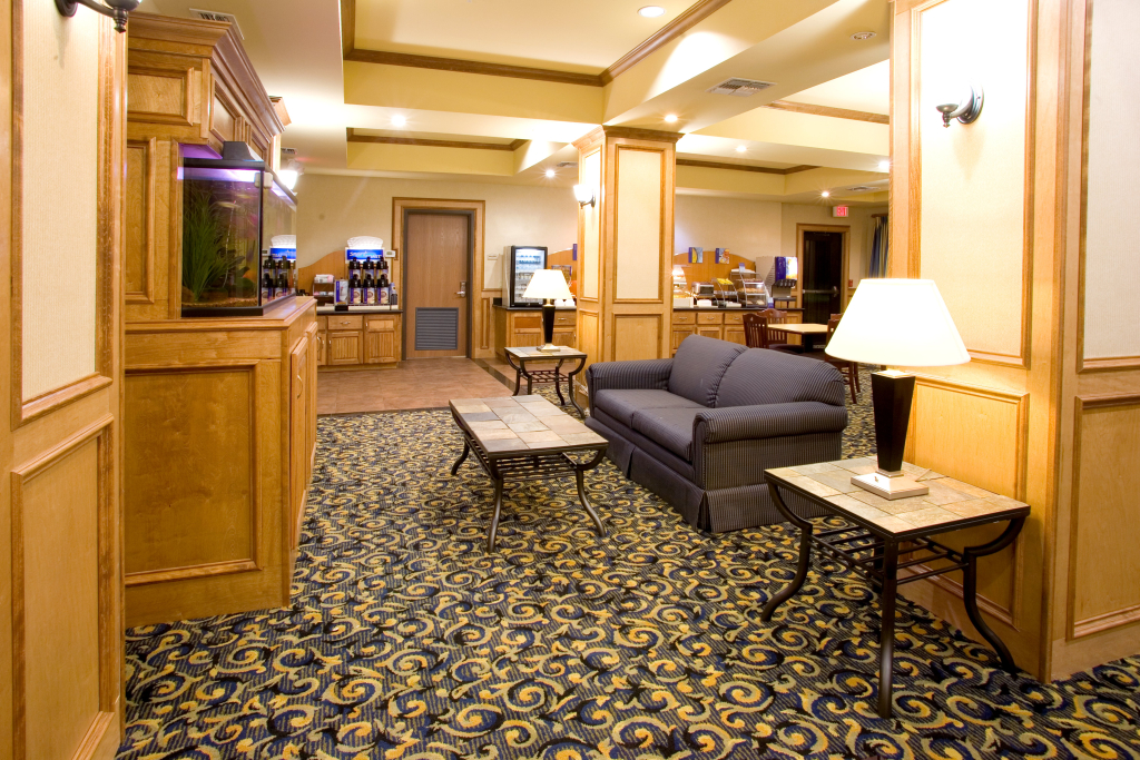 Holiday Inn Express Jourdanton - Pleasanton by IHG