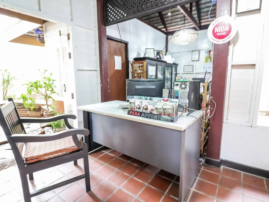 Nida Rooms Chiang Mai Suriwong Robinson