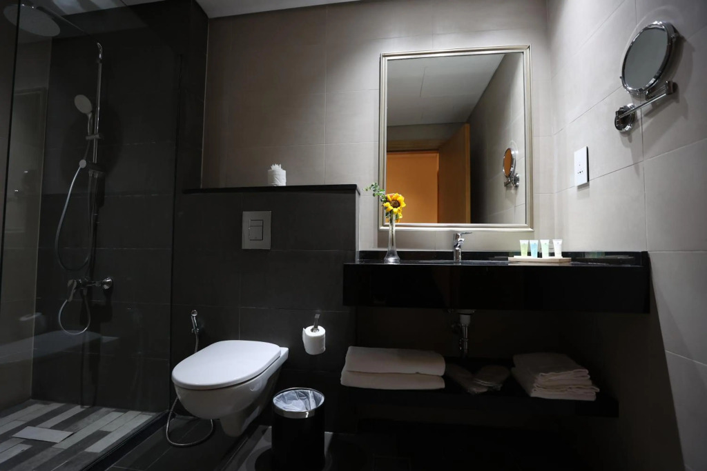 Geneva Hotel