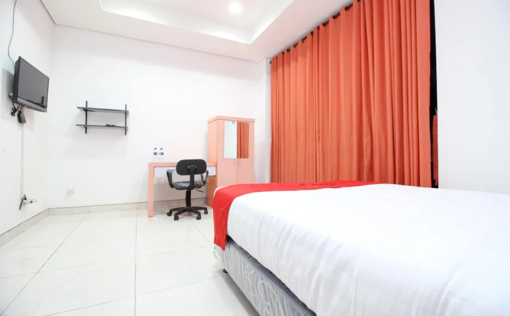 Guesthouse Alfita by RedDoorz