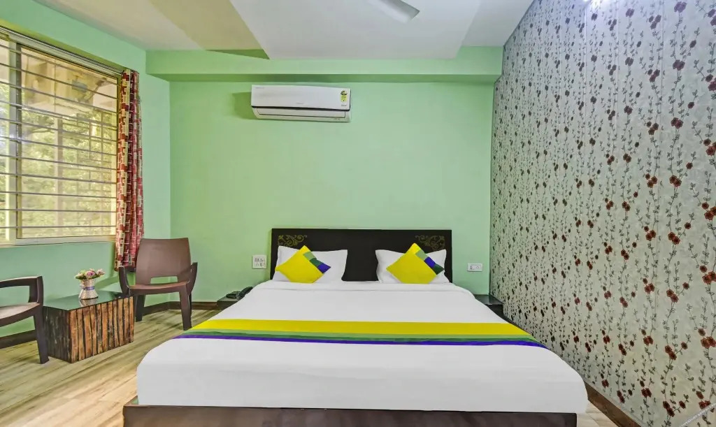 FabHotel Krishna Heights