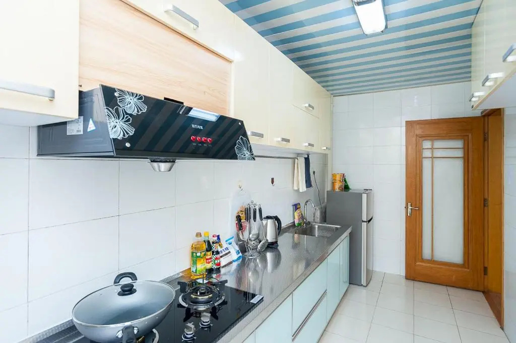 Zhengzhou Zhongyuan·Zhongyuan Wanda· Locals Apartment 00122680