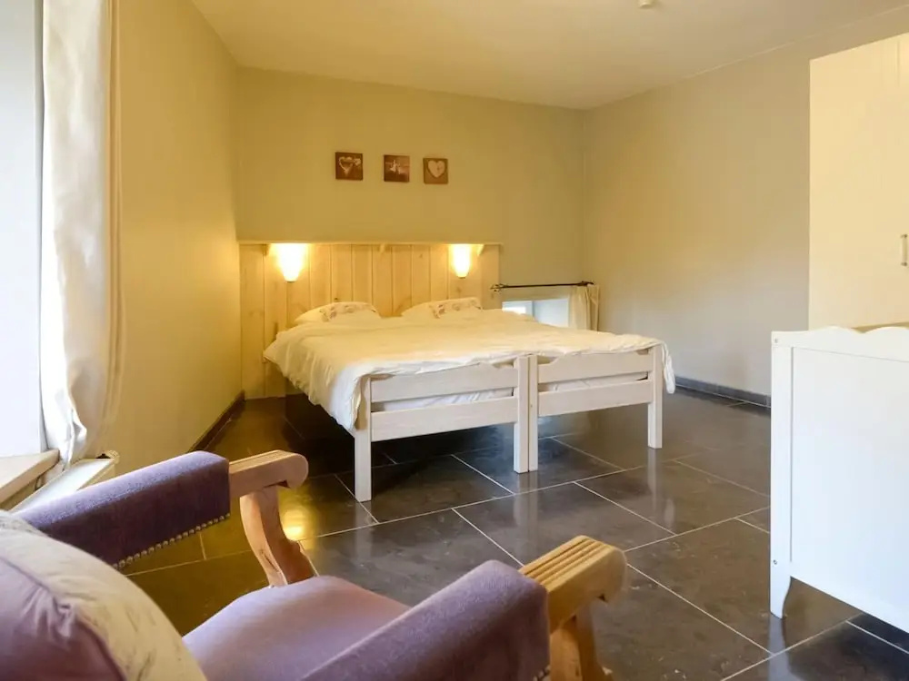Magnificent Holiday Home In Manhay With Fenced Garden