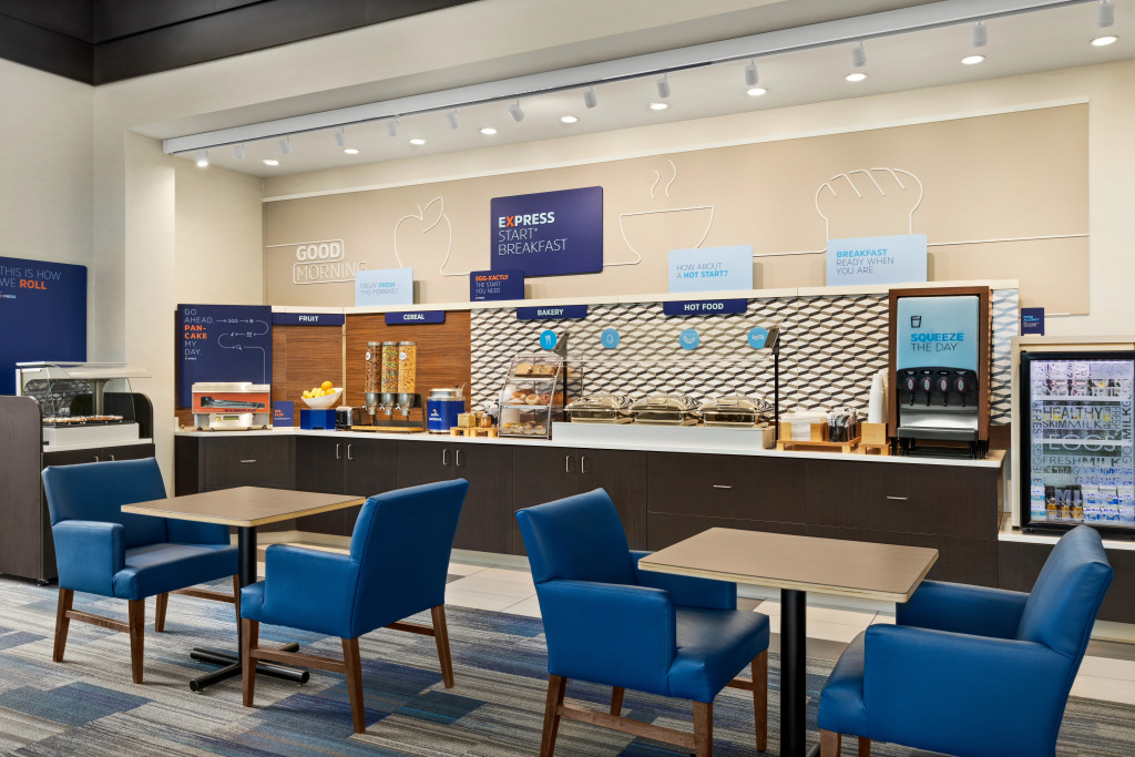 Holiday Inn Express Hotel and Suites Akron South-Airport Area by IHG