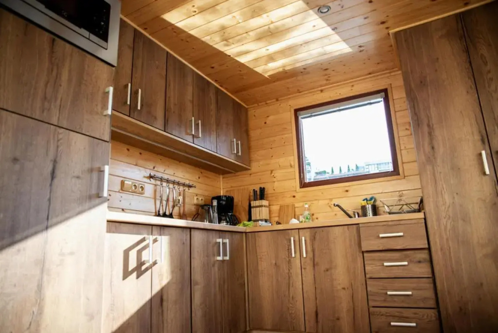 Houseboat Bonanza Prague