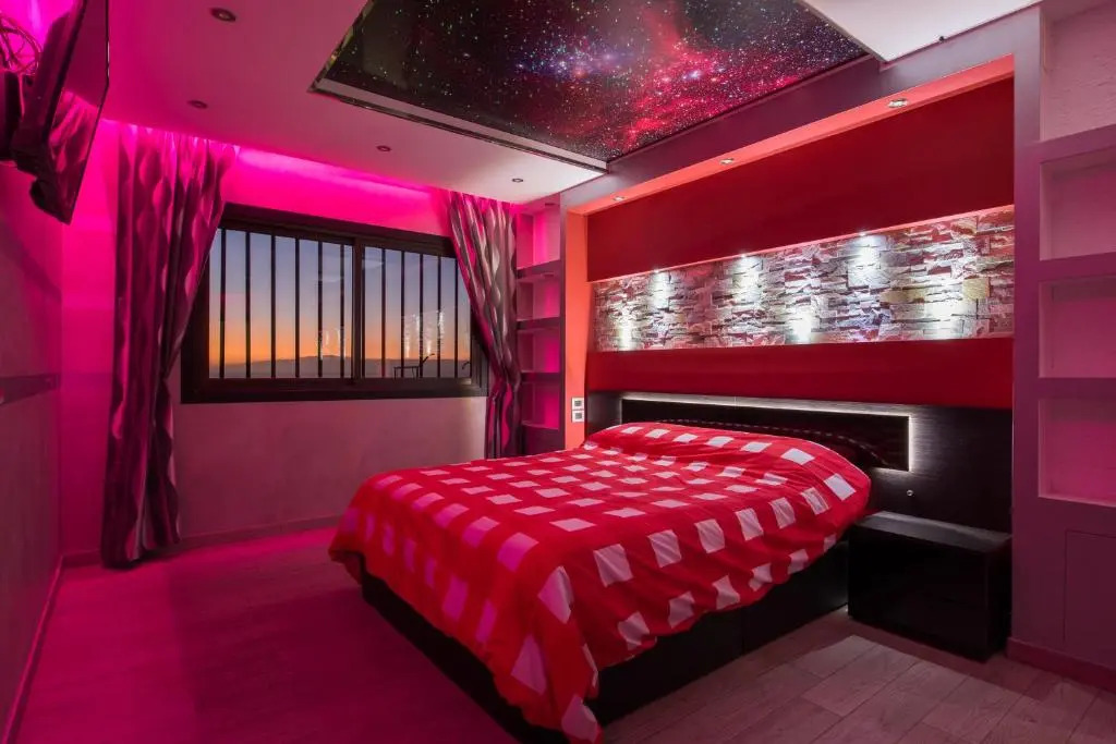 109 Penthouse , incredible view, Marco