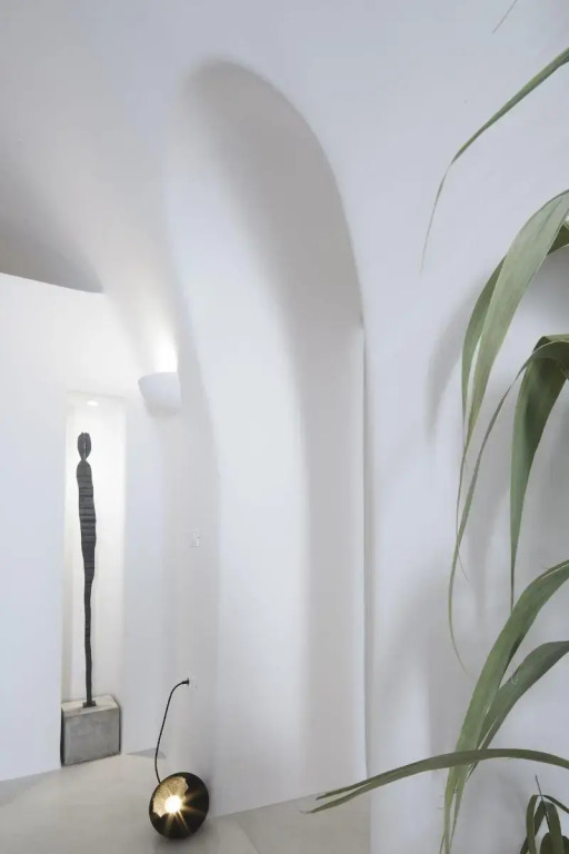 White & Co. La Torre Suites