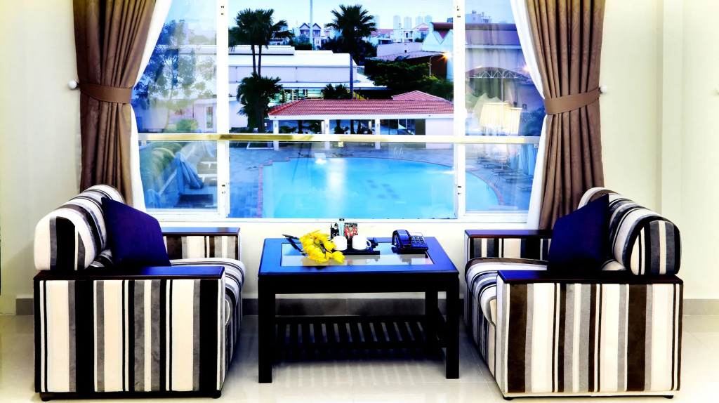 Thien Ha Hotel and Apartment