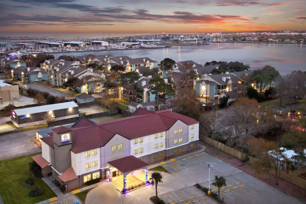 Melrose @ Seabrook, BW Signature Collection by Best Western