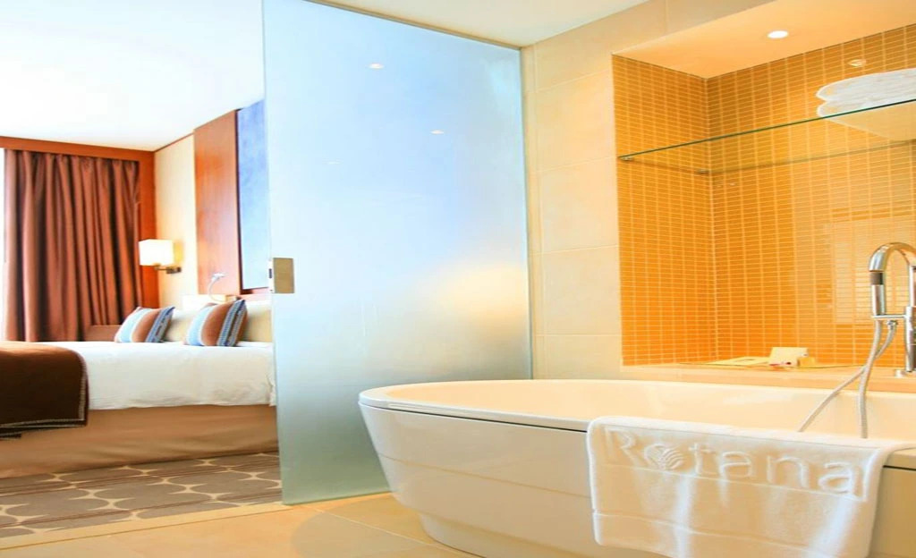 Yas Plaza Marina by IHG