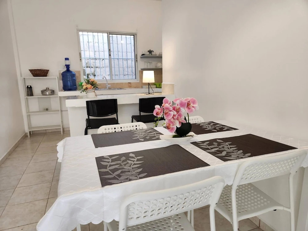 Secure 3-pers Apartment Close to the Beach