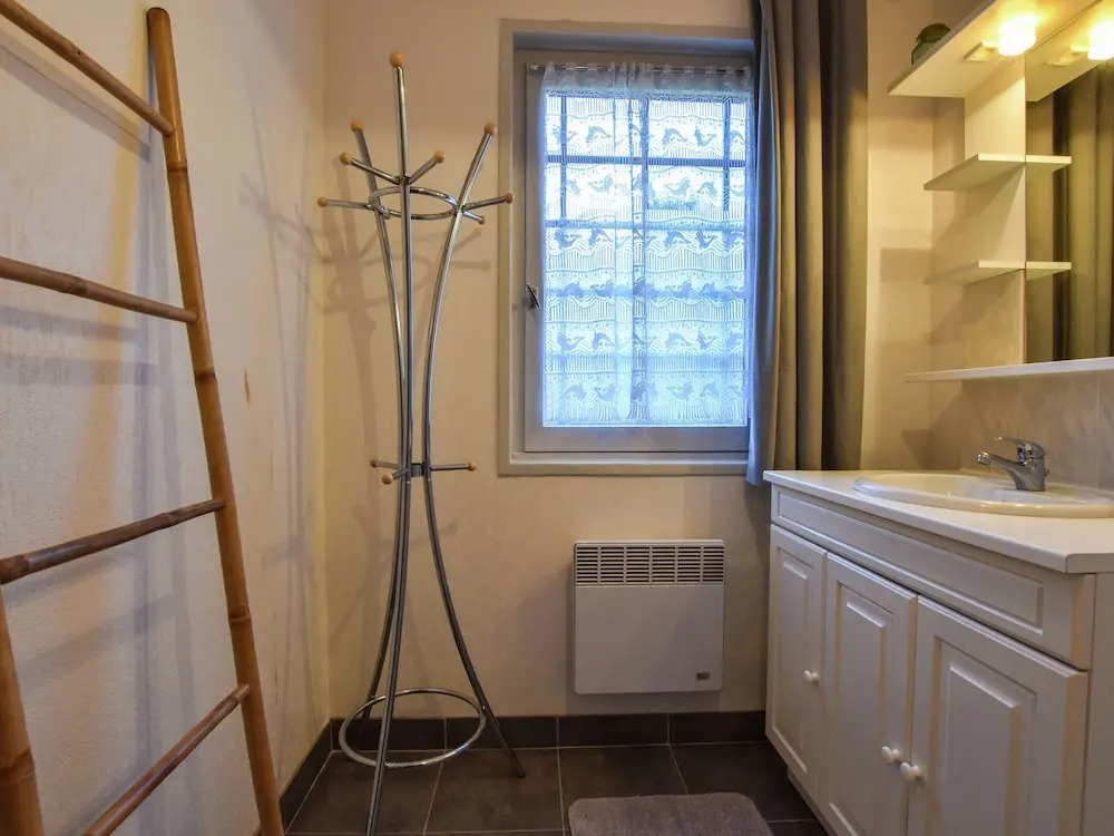 Spacious Holiday Home With Private Swimming Pool in Vitrac
