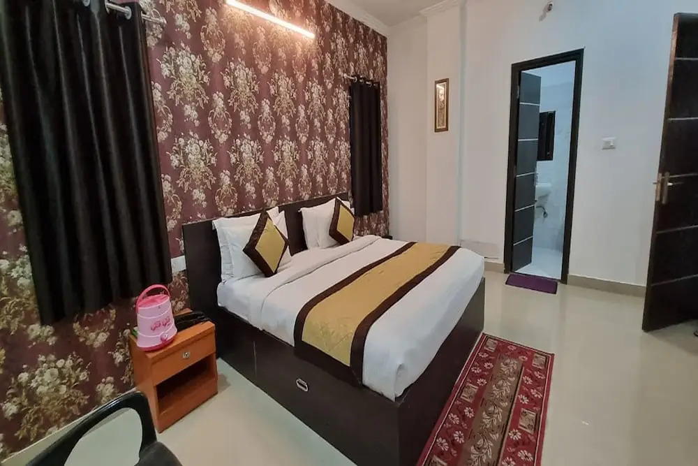 Hotel 24 Carrat