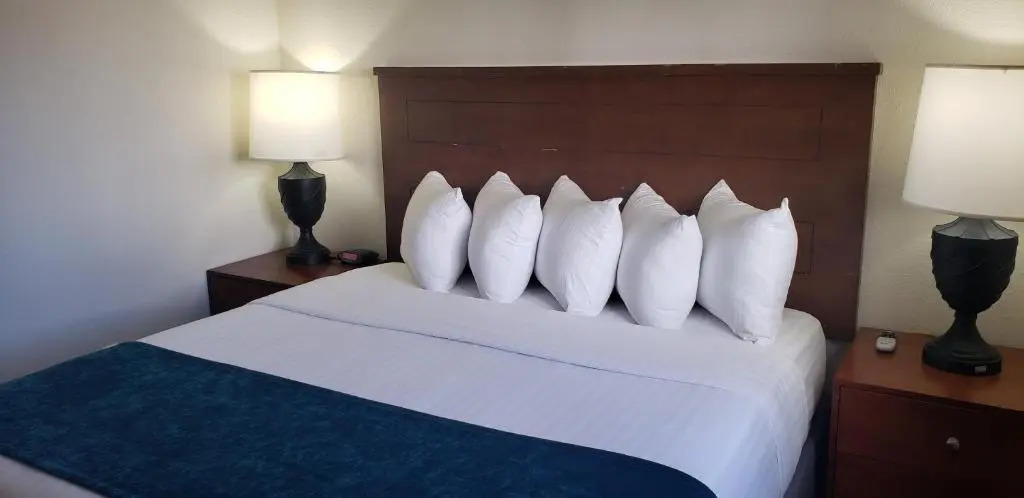Los Viajeros Inn
