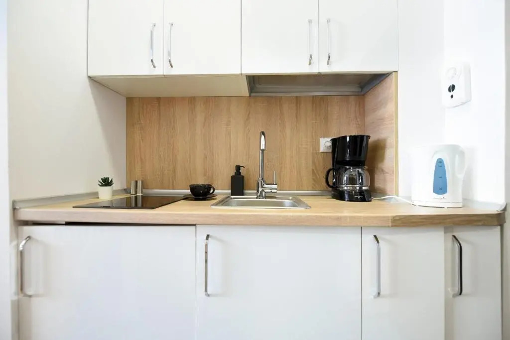 NEW Business Studio near Intercontinental Hotel - Homey Residence