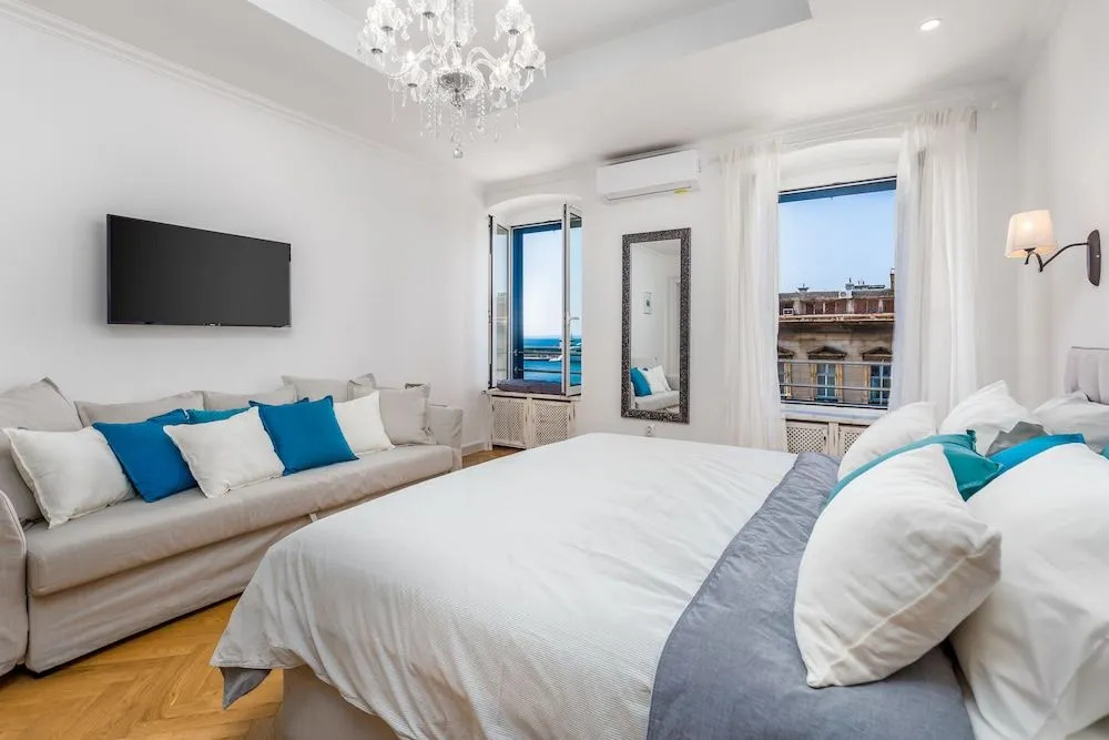 Luxury Apartment Karolina Riva