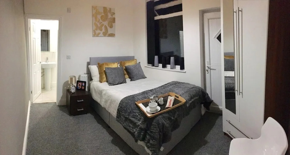 Townhouse @ Nelson Street Crewe