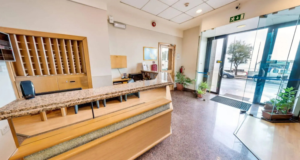 Sliema Chalet Hotel