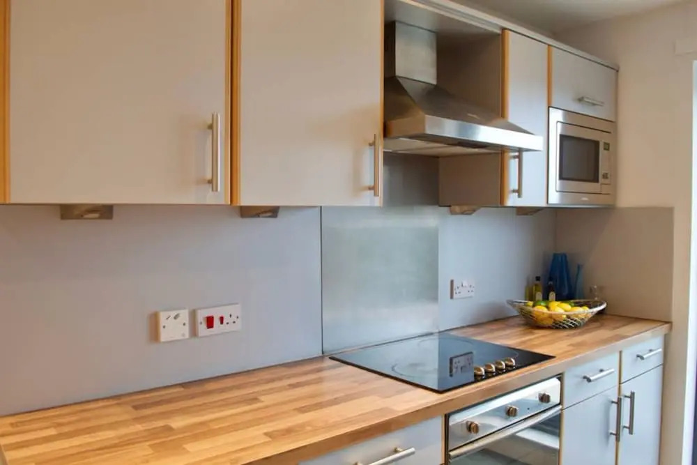 3 Bedroom Apartment With Private Roof Terrace