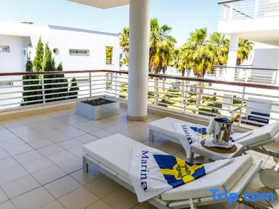 Apartamentos Turísticos Marina Club II