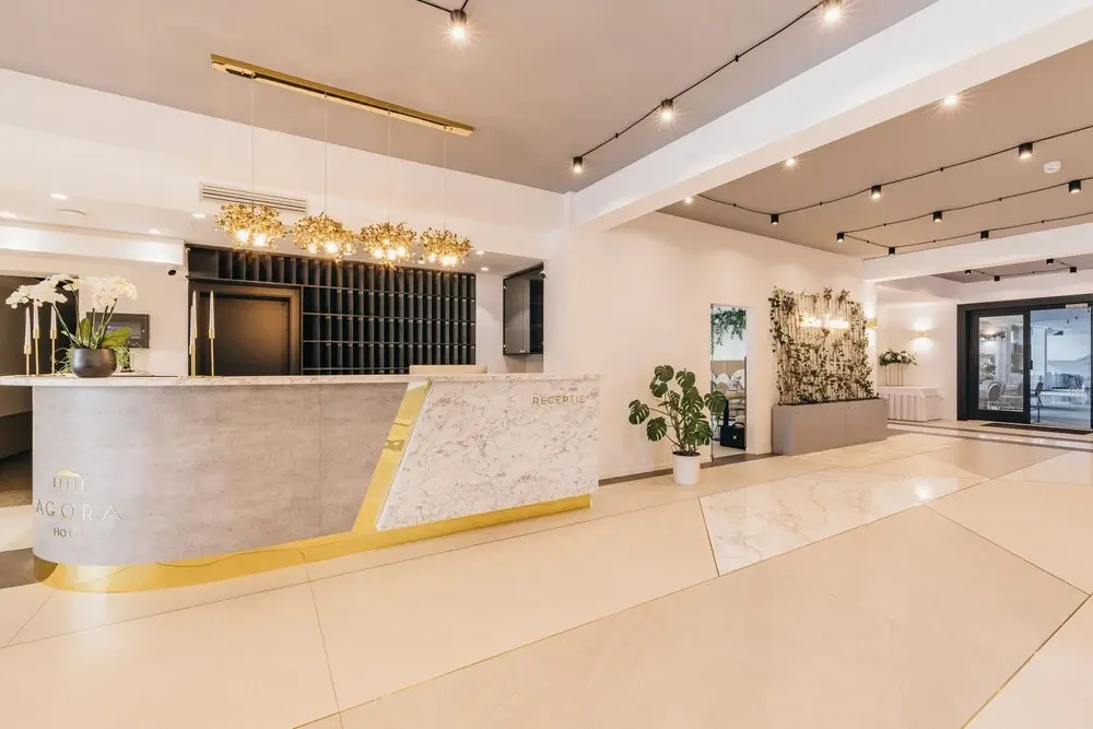 HOTEL AGORA Mures