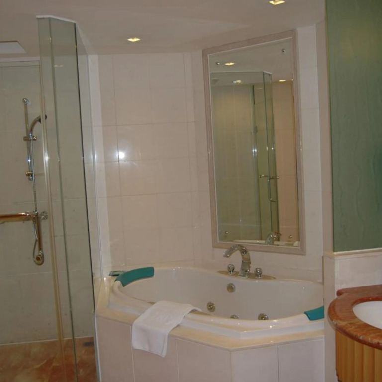 Kande Club Hotel