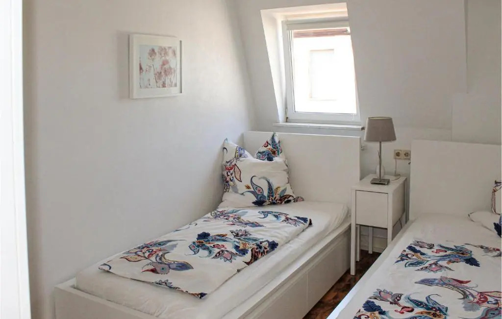 Nice Apartment in Lahnstein With 1 Bedrooms and Wifi