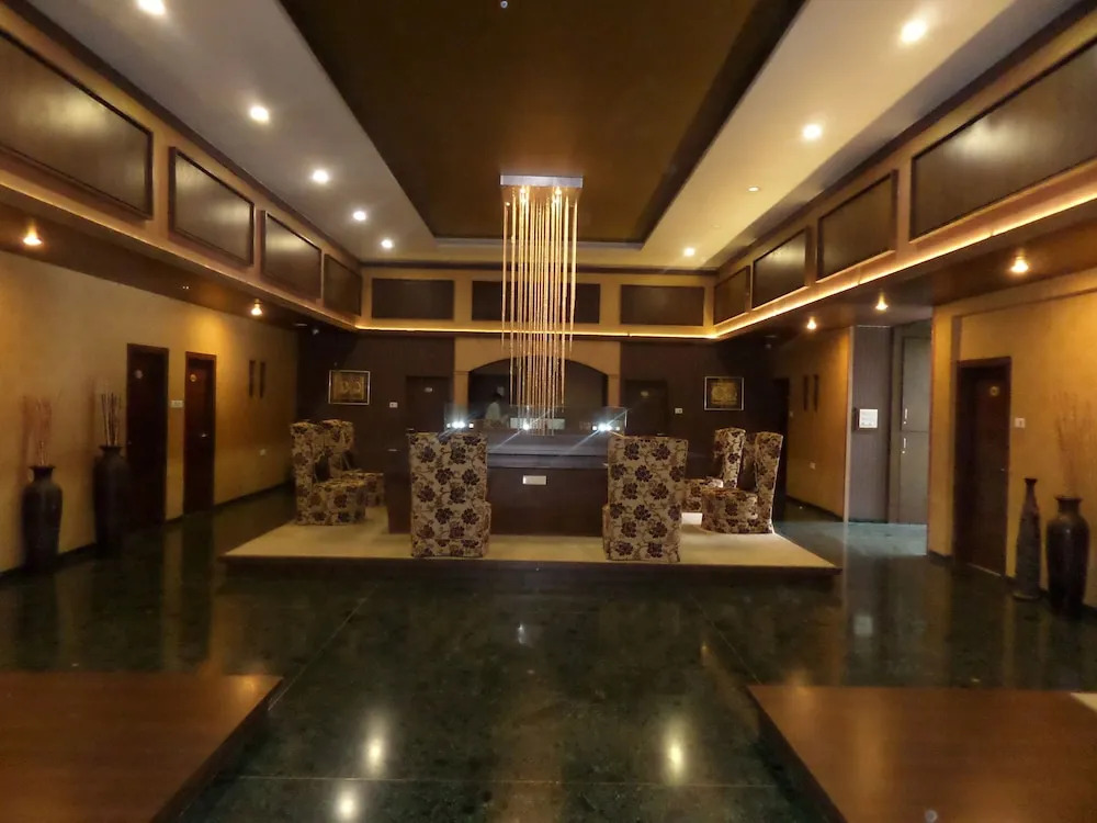 Matrix Inn Business Hotel