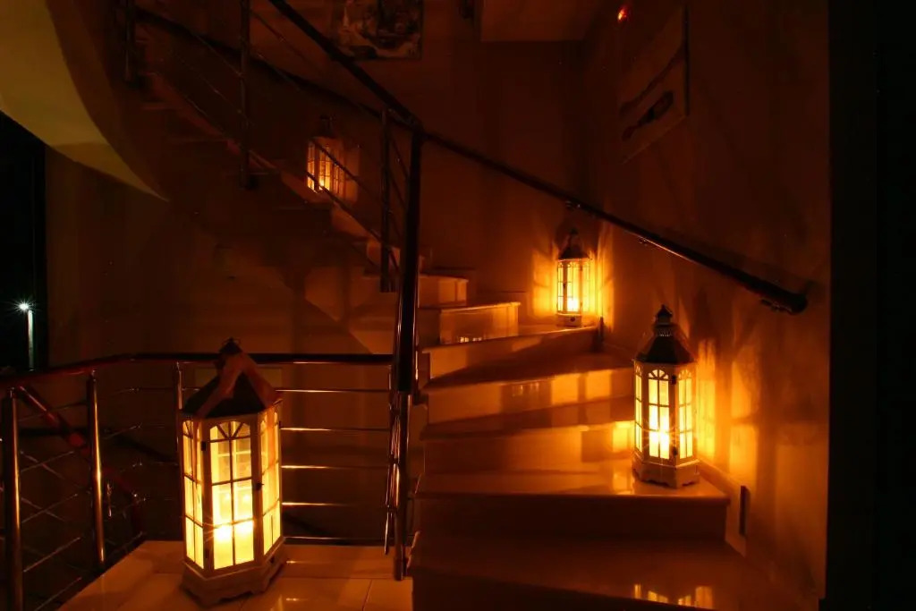 Faros Luxury Suites