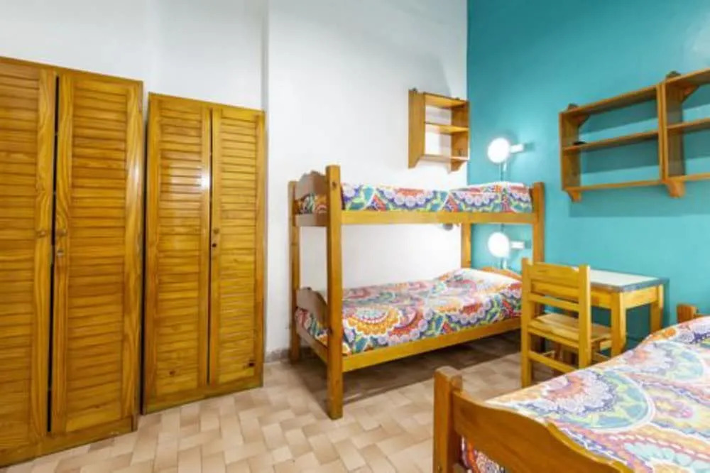 Master Hostel Borges