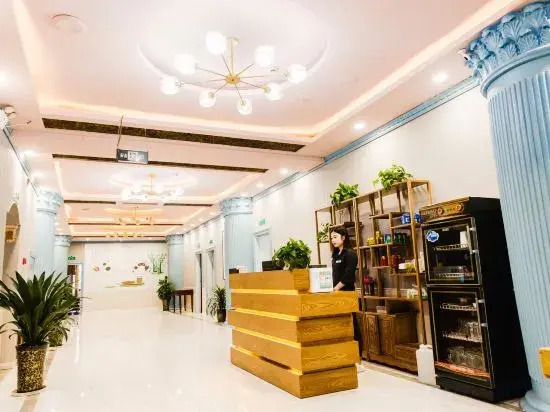 Zhufangzi Cinema Hotel (Anyue Beimenkou)