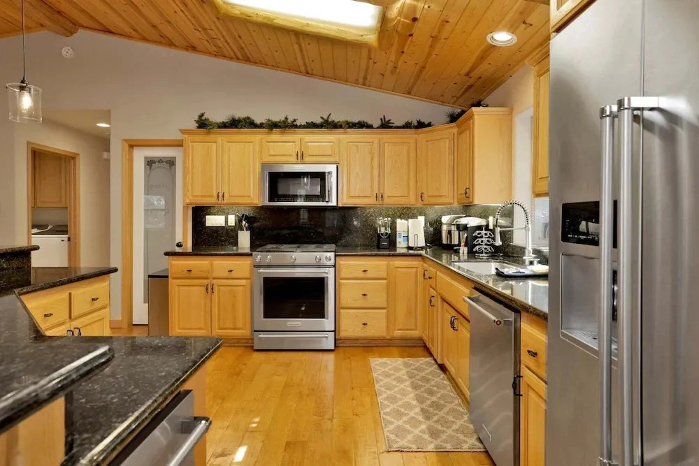 2588-fox Hollow Retreat