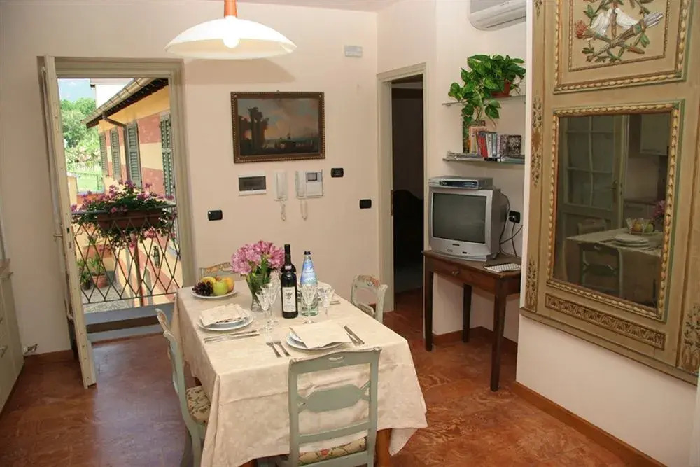 Villa Crella Apartments