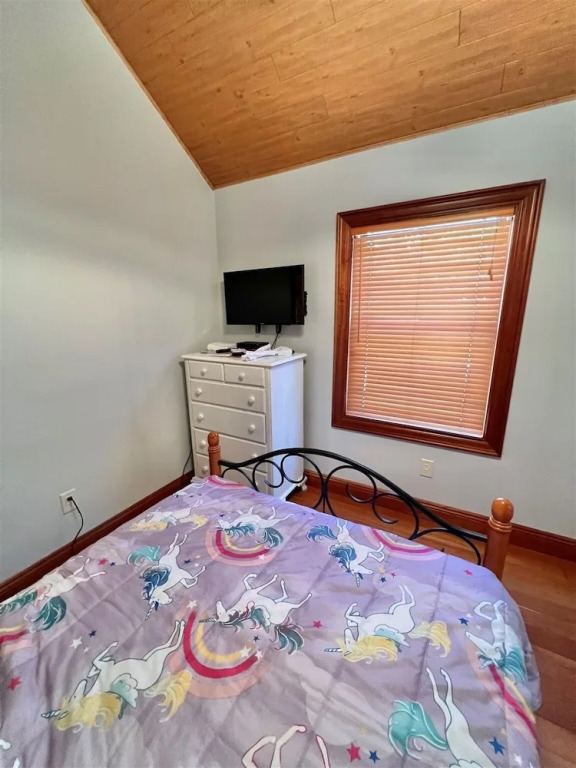 Sandy Cove - Limit 14 4 Bedroom Villa by RedAwning