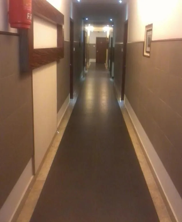 Akshay Inn