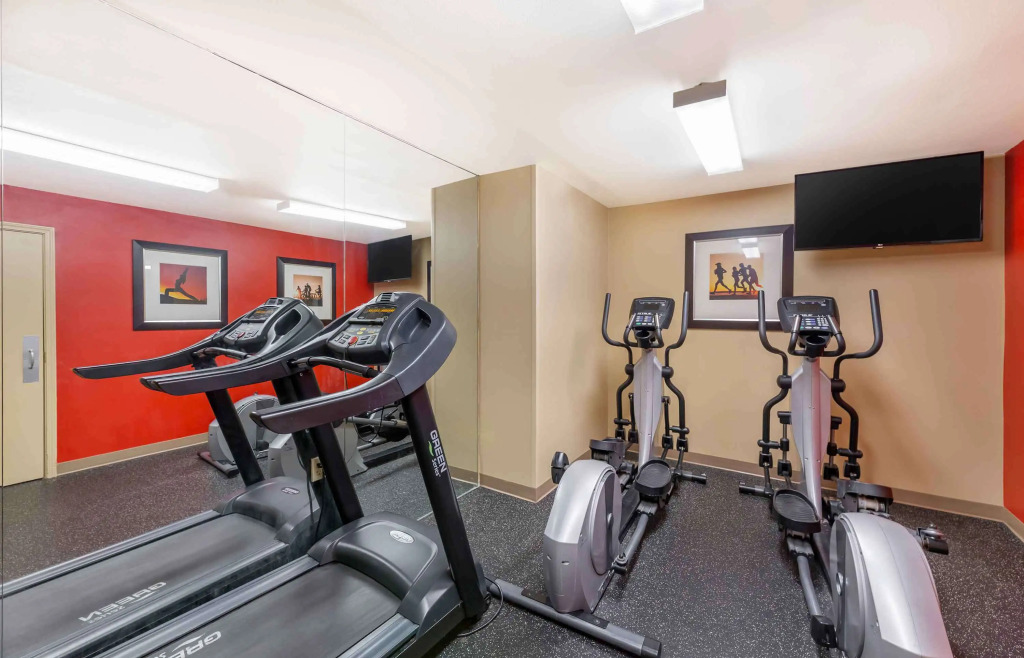 Suburban Studios Copley Akron West
