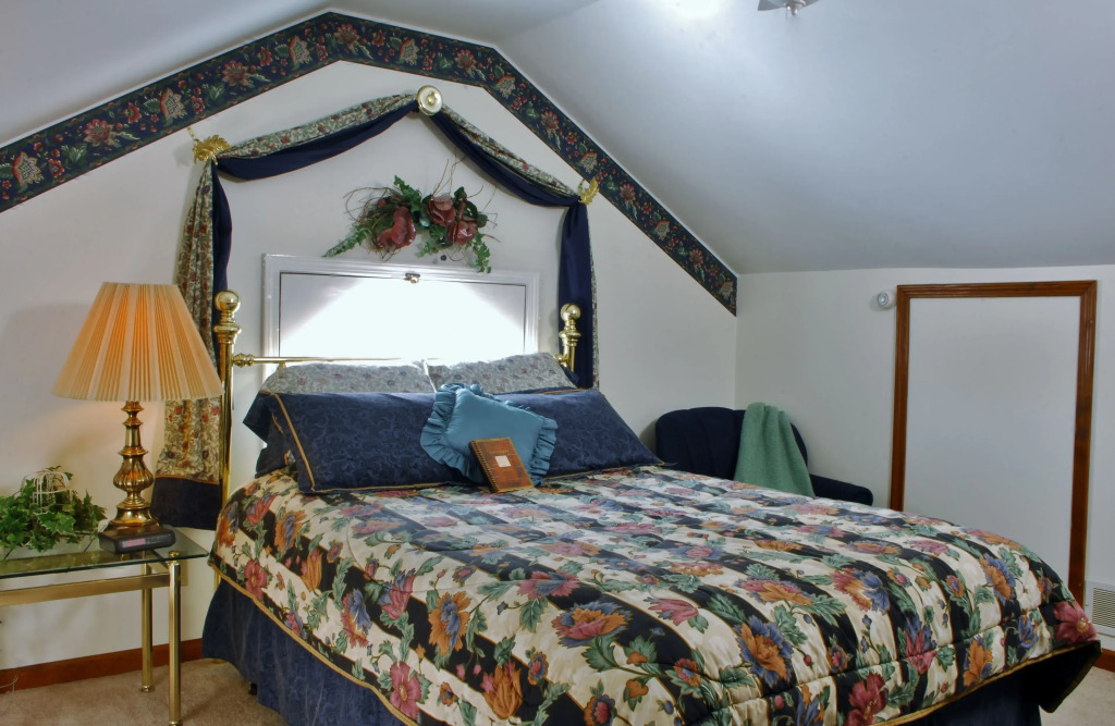 Arbor Hill Inn