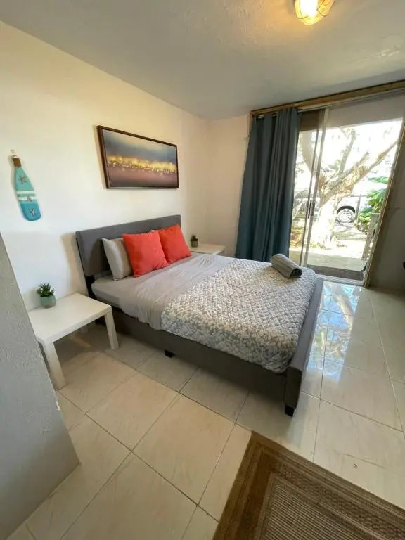 Las Olas Beach apartments