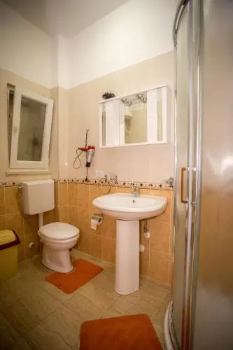 Hotel Albania