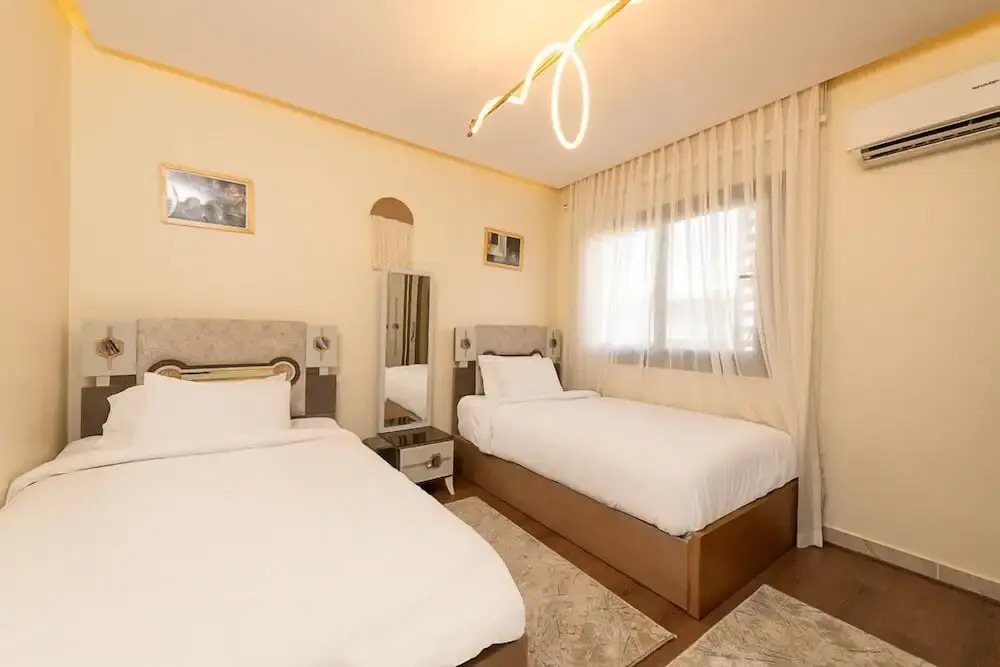 Madinaty Modern 3BR with Garden Views