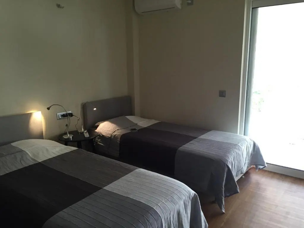 Captains 2-Bedroom Suite in Athens Nea Smyrni