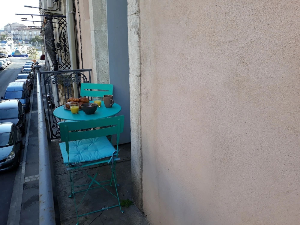 Appartement Centre Renove Balcon