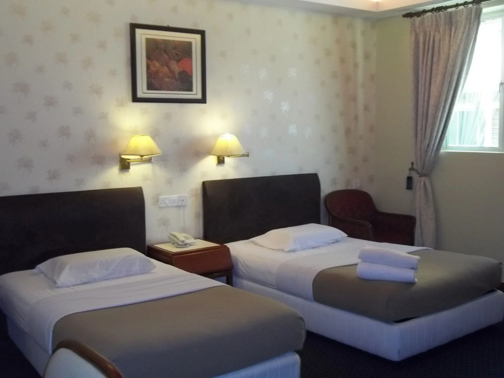 D Eastern Hotel