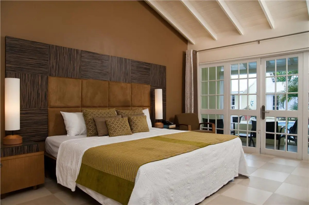 Island Inn All Inclusive Hotel