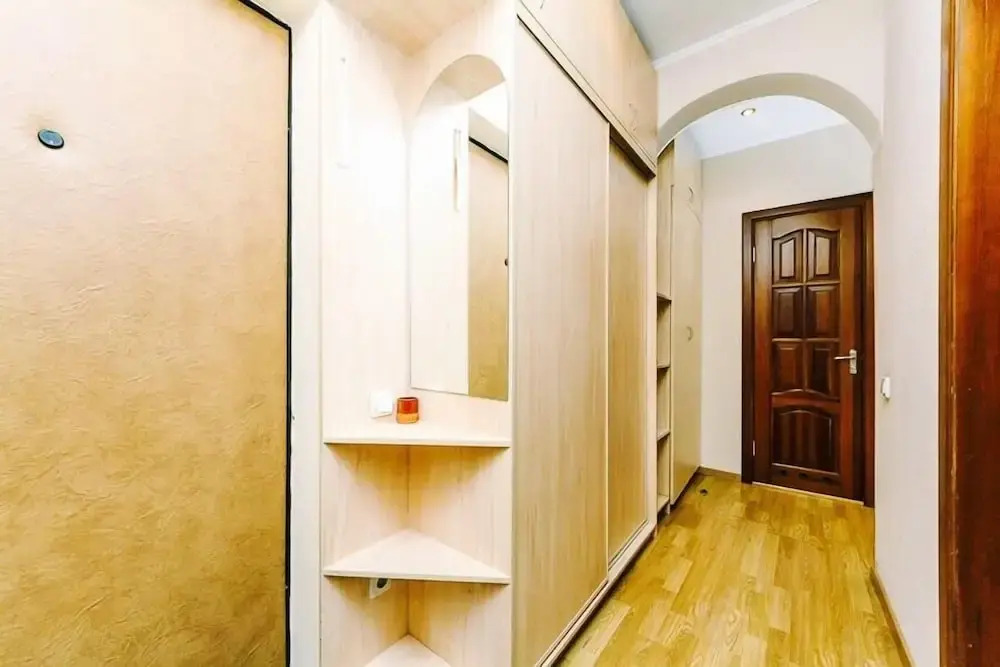 Отель «Hotrent на улице Леси Украинки 36Б»