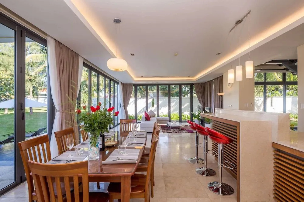 The Ocean Villa Đà Nẵng