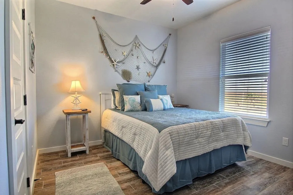 Postcards from Paradise 5BR Home