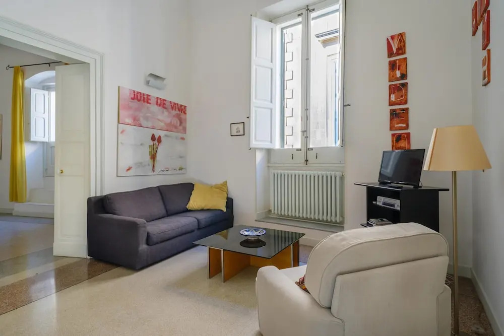 Morelli 3 in Lecce With 2 Bedrooms and 2 Bathrooms